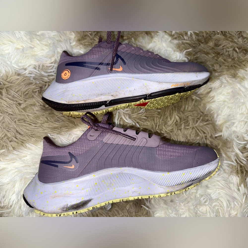 Nike air zoom Pegasus 38 shield running shoes in purple smoke - Picture 3 of 8